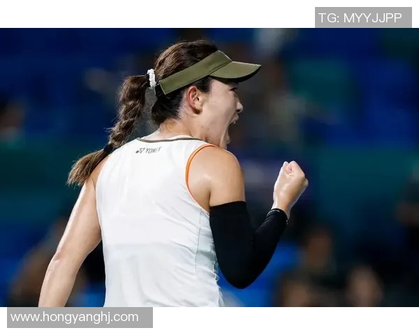 网球赛事精彩纷呈，全球高手竞技争锋，争夺冠军荣耀与大奖